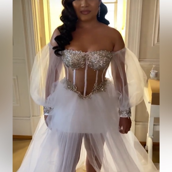 Custom Bridal Robe For My Wedding - Picture 2 of 4